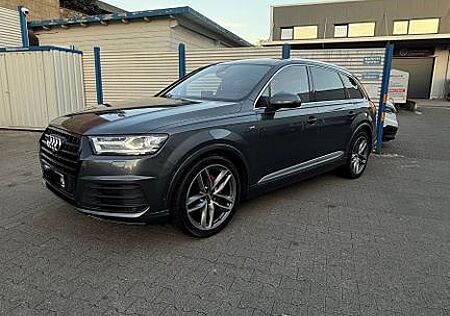 Audi Q7 3.0 TDI quattro tiptronic -