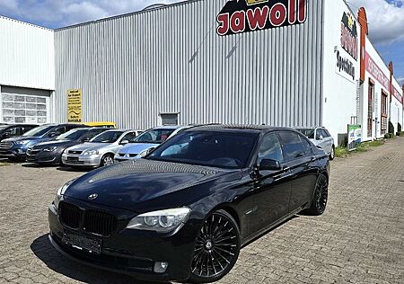 BMW 750 .Li M xDrive 4X4 LANG LEDER EL-GSD NAVI 21 Z