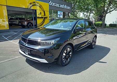 Opel Grandland X Grandland 1.2T AT8 Elegance Navi Matrix Keyless