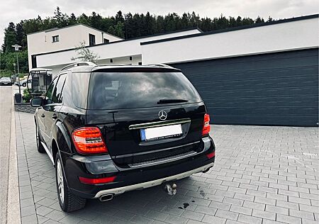 Mercedes-Benz ML 350 CDI 4MATIC - AHK - Ohne Mängel