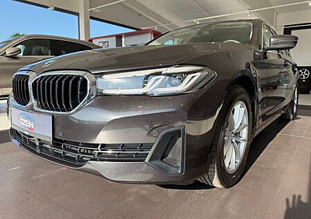 BMW 520 d *HuD*H&K*STANDHEIZUNG*Adapt.LED*