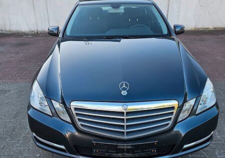 Mercedes-Benz E 220 E -Klasse Lim. CDI BlueEfficiency
