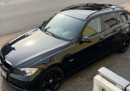 BMW 318i touring -