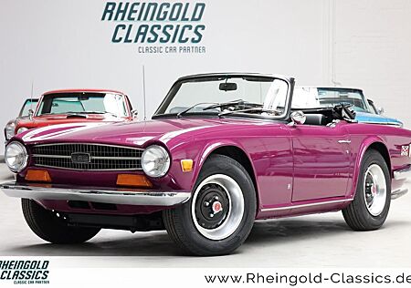 Triumph TR6 in seltener Magenta Lackierung