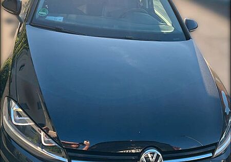 VW Golf Volkswagen 1.4 TSI 125PS Bluemotion Comfortline
