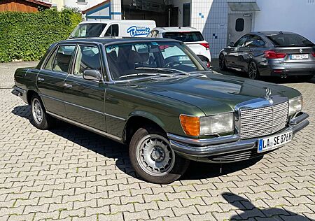 Mercedes-Benz 280 SE (W116)