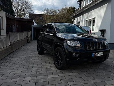 Jeep Grand Cherokee Overland 3.0 CRD Voll Ausstattung