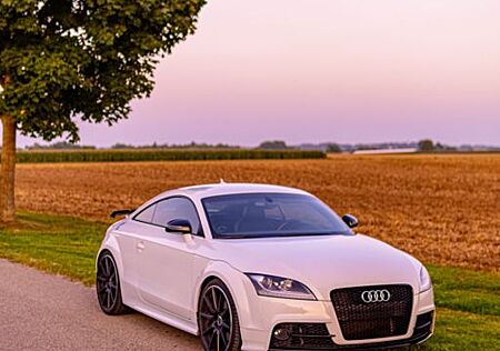 Audi TT Coupe 2.0 TFSI S tronic quattro -