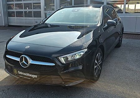 Mercedes-Benz A 180 d Automatik ,LED
