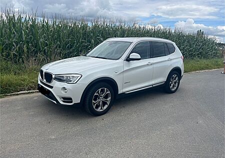 BMW X3 xDrive30d AHK Navi Panorama Kamera