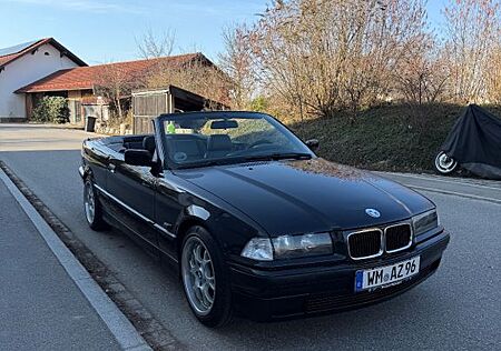 BMW 318i E36 Cabrio *TÜV 03/28*