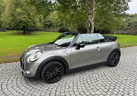 Mini Cooper S Cabrio / Leder / Navi / Harman-Kardon