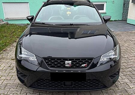 Seat Leon Cupra 290 Performance Paket Vollaustattung