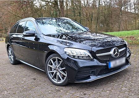Mercedes-Benz C 200 d T -9G AMG paket