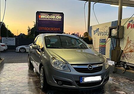 Opel Corsa D 1.2 - 16 Zoll Alufelgen über 1 Jahr TÜV