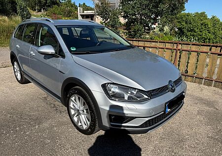 VW Golf Volkswagen VII Alltrack Variant 4Motion*Navi*PDC*AHK*