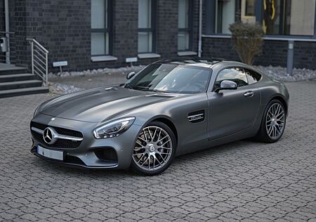 Mercedes-Benz AMG GT 4.0 V8 DCT - BURMESTER PANO KEYLESS