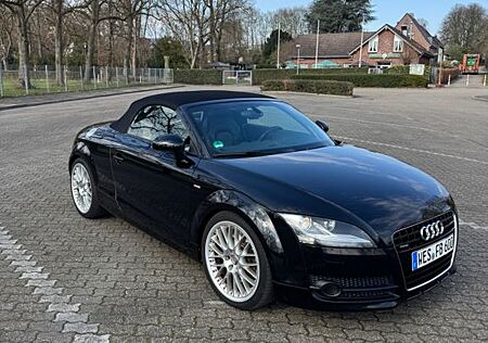 Audi TT Roadster 3.2 S tronic quattro -