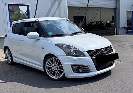 Suzuki Swift 1.6 Sport 136 PS White Pearl Effeckt