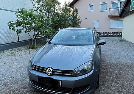 VW Golf Volkswagen 1.6 TDI BlueMotion BlueMotion