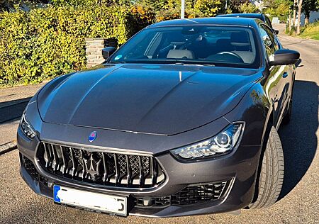 Maserati Ghibli 3.0 V6 430HP S Q4 S