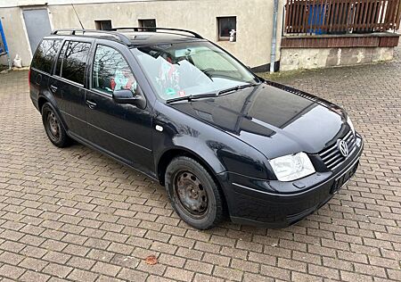 VW Bora Volkswagen 1.9TDI 85kW Highline Variant Highline