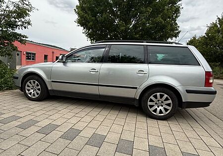VW Passat Variant Volkswagen 1.9TDI 96kW 5-Gang Comfortlin...