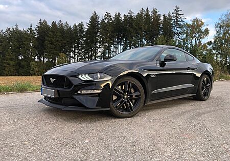 Ford Mustang 5.0 V8 GT Auto MagneRide Brembo 11t km