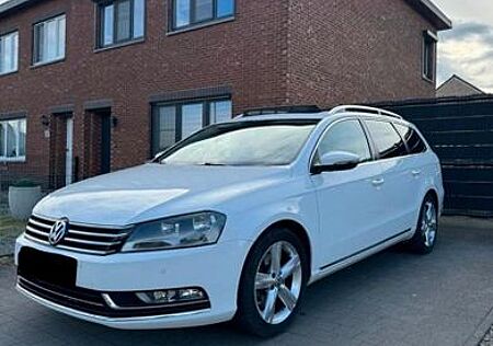 VW Passat Variant Volkswagen 2.0 TDI Highline