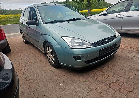 Ford Focus 1.6 Ambiente