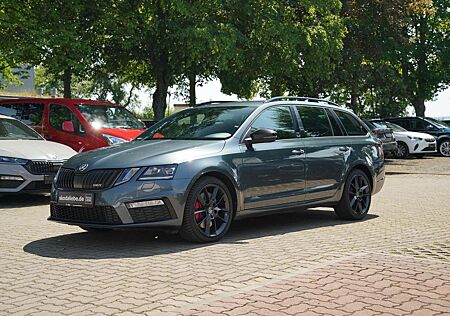 Skoda Octavia COMBI RS 2.0TSI DSG SCHECKHEFTGEPFLEGT