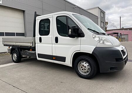 Peugeot Boxer 2.2 HDi DoppelkabineI*7-SITZE*AHK*1.HAND*