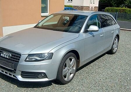 Audi A4 2.0 TFSI 155kW S tr. quatt. Ambition Av. ...