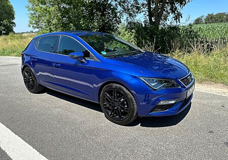 Seat Leon 1.5 TGI * ACR Soundsystem 19 S-Line Felgen