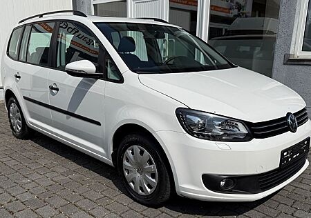 VW Touran Volkswagen TRENDLINE 1.6 TDI KLIMA PANORAMA BI-XENON