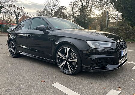 Audi RS3 2.5 TFSI Limo, Top gepflegt