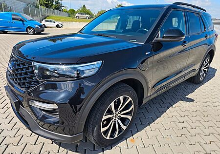 Ford Explorer ST-Line Plug-in-Hybrid 4x4