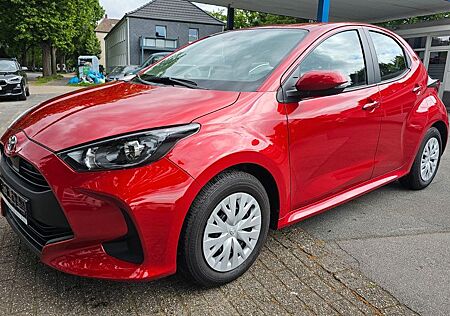 Toyota Yaris Comfort, Rückfahrkamera,Navi,EFH,ZV,1.Hand