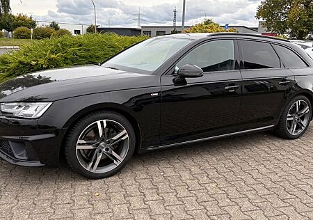 Audi A4 40 TFSI S tronic S line Avant Black Edition