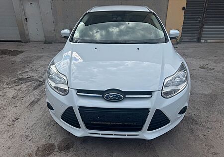 Ford Focus Turnier Champions Edition