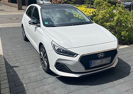 Hyundai i30 1.4 T-GDI YES!