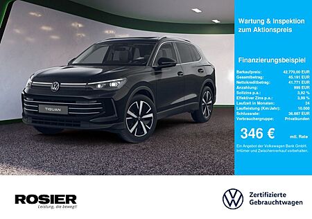 VW Tiguan Volkswagen Elegance 2,0 l TDI DSG AHK STANDHZ. ACC