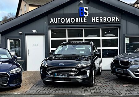 Ford Kuga Titanium AWD 4x4/HUD/LED/Aut./Kamera/1.Hand