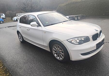 BMW 116i Sport Line Sport Line