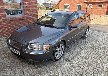 Volvo V70 D5 Summum Summum