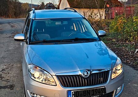 Skoda Roomster 1.2l TSI 77kW Ambition Plus Edition...