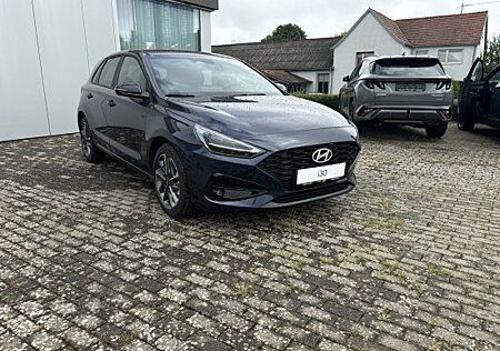 Hyundai i30 ADVANTAGE FACELIFT NAVI+LED+SITZHEIZUNG