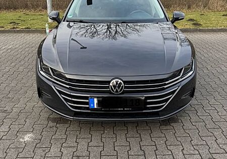 VW Arteon Volkswagen 2.0 TDI SCR DSG Elegance Shooting Bra...