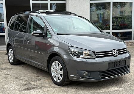 VW Touran Volkswagen 1.6TDI Match*Navi-PANO-SERVICE & TÜV NEU*