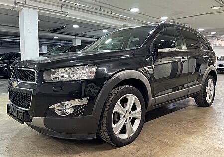 Chevrolet Captiva 2.2 D LTZ 4WD 7-Sitzer~Navi~Leder~Klima